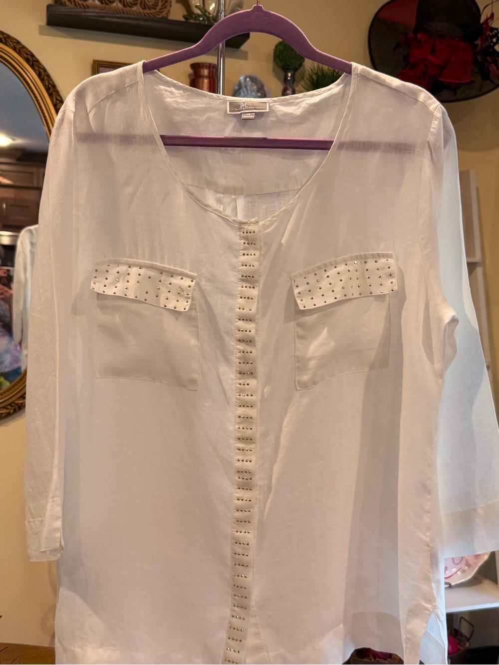 JM Collection White Beaded Pocket Tunic Blouse
